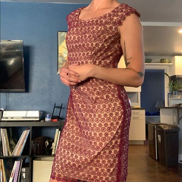 Adrianna Papell Lace Sheath Dress - Picture 7 of 8